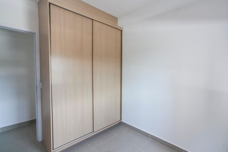 Apartamento para alugar com 68m², 2 quartos e 2 vagasQuarto 2