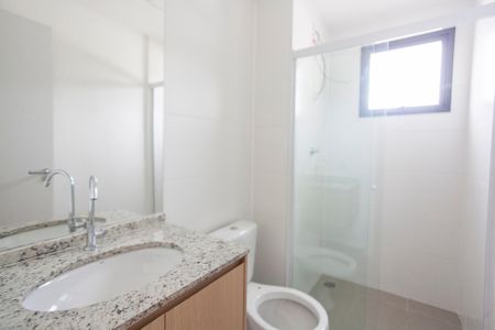 Apartamento para alugar com 68m², 2 quartos e 2 vagasBanheiro da Suite