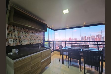 Apartamento para alugar com 97m², 3 quartos e 2 vagas