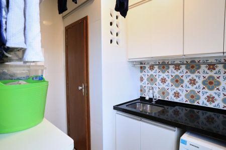 Apartamento à venda com 115m², 3 quartos e 1 vaga Apartamento à venda com 115m², 3 quartos e 1 vagaÁrea de Serviço