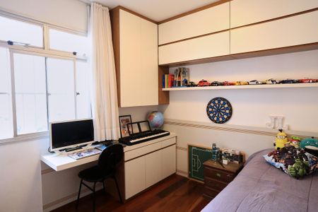 Apartamento à venda com 115m², 3 quartos e 1 vaga Apartamento à venda com 115m², 3 quartos e 1 vagaQuarto