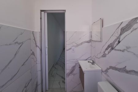 Studio para alugar com 27m², 1 quarto e sem vaga Studio para alugar com 27m², 1 quarto e sem vagaBanheiro
