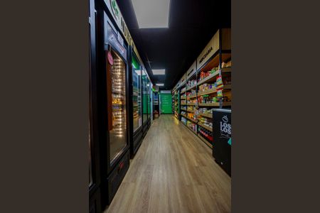 Apartamento à venda com 189m², 3 quartos e 2 vagasMini Mercado