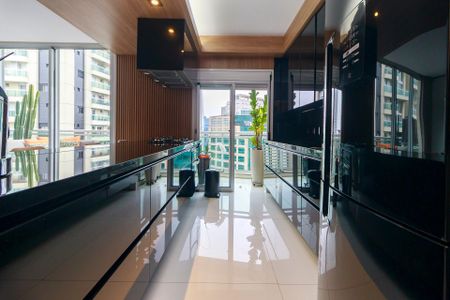 Apartamento à venda com 189m², 3 quartos e 2 vagasCozinha