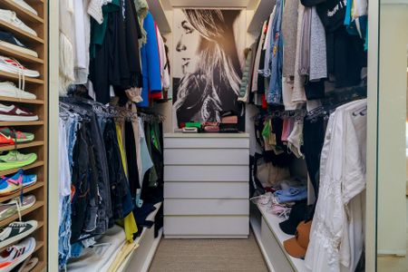 Apartamento à venda com 189m², 3 quartos e 2 vagasSuíte Principal - Closet