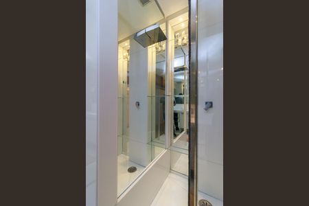 Apartamento à venda com 189m², 3 quartos e 2 vagasSuíte Principal - Banheiro