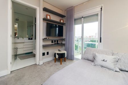 Apartamento à venda com 189m², 3 quartos e 2 vagasSuíte 2