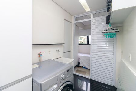 Apartamento à venda com 189m², 3 quartos e 2 vagasÁrea de Serviço