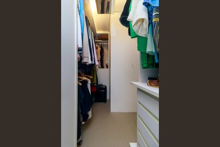 Apartamento à venda com 189m², 3 quartos e 2 vagasSuíte Principal - Closet