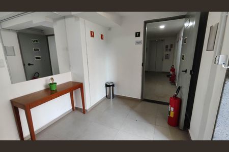 Apartamento para alugar com 44m², 2 quartos e sem vaga