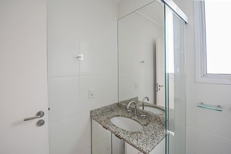 Apartamento para alugar com 80m², 2 quartos e 2 vagasBanheiro da Suíte