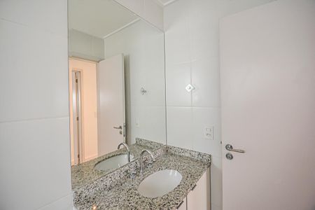 Apartamento para alugar com 80m², 2 quartos e 2 vagasBanheiro