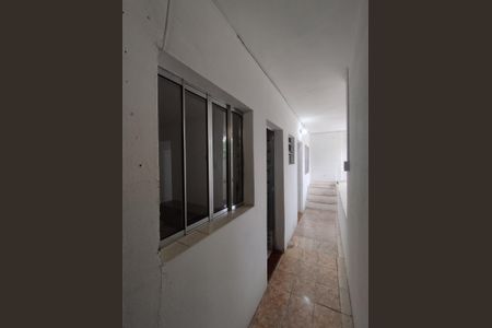 Quintal  de casa para alugar com 1 quarto, 80m² em Vila das Merces, São Paulo
