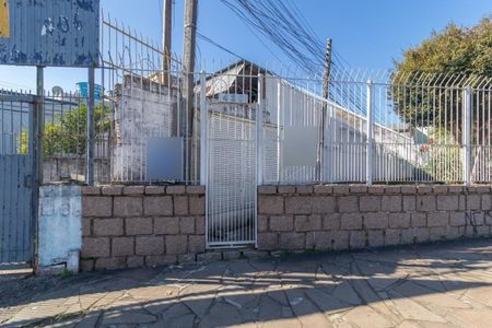 Casa para alugar com 60m², 2 quartos e sem vagaFachada