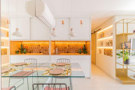 Apartamento para alugar com 69m², 2 quartos e 1 vaga Apartamento para alugar com 69m², 2 quartos e 1 vagaSala