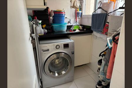 Apartamento para alugar com 69m², 2 quartos e 1 vaga Apartamento para alugar com 69m², 2 quartos e 1 vagaÁrea de serviço