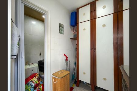 Apartamento para alugar com 77m², 2 quartos e 1 vagaÁrea de Serviço