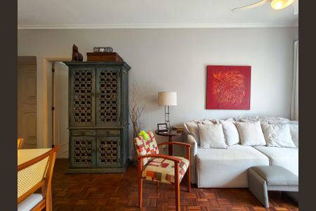 Apartamento para alugar com 77m², 2 quartos e 1 vagaSala