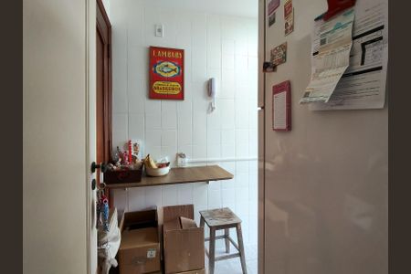 Apartamento para alugar com 77m², 2 quartos e 1 vagaCozinha