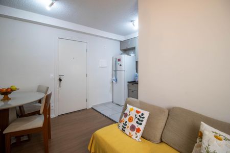 Sala  de apartamento à venda com 2 quartos, 41m² em Vila Plana, São Paulo