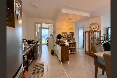 Apartamento à venda com 79m², 3 quartos e 1 vagaCozinha