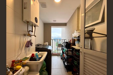 Apartamento à venda com 79m², 3 quartos e 1 vagaÁrea de Serviço