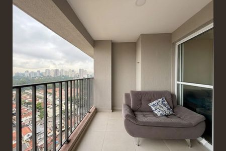 Apartamento à venda com 79m², 3 quartos e 1 vagaSacada