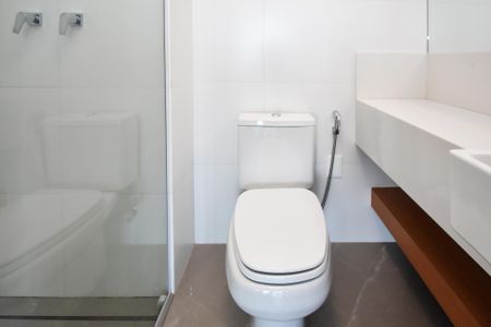 Apartamento à venda com 129m², 2 quartos e 2 vagasbanheiro suite 2