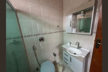 Casa para alugar com 200m², 2 quartos e 2 vagasBanheiro da Suíte