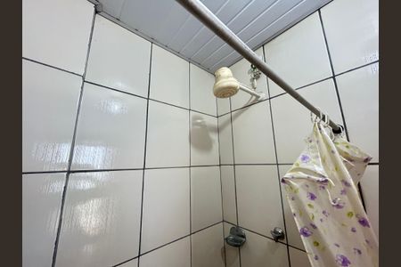 Casa para alugar com 200m², 2 quartos e 2 vagasBanheiro Social 2