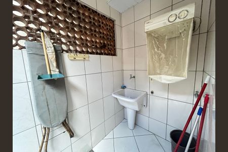 Casa para alugar com 200m², 2 quartos e 2 vagasÁrea de Serviço