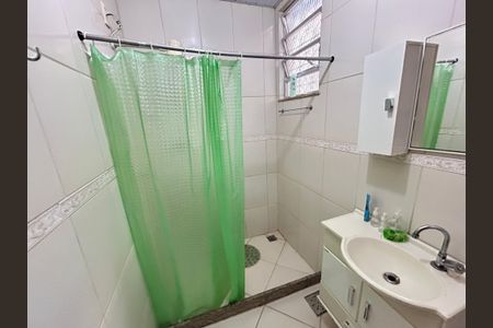 Casa para alugar com 200m², 2 quartos e 2 vagasBanheiro Social 1