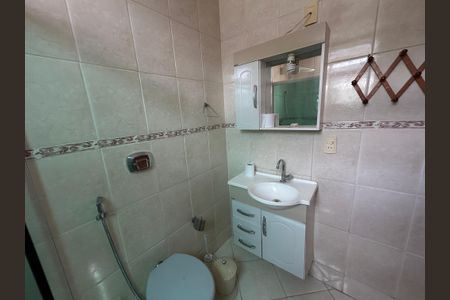 Casa para alugar com 200m², 2 quartos e 2 vagasBanheiro da Suíte