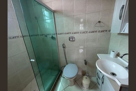 Casa para alugar com 200m², 2 quartos e 2 vagasBanheiro da Suíte