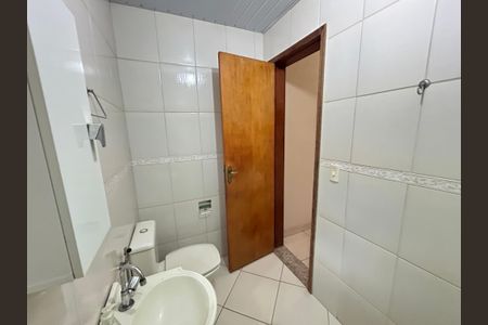 Casa para alugar com 200m², 2 quartos e 2 vagasBanheiro Social 1