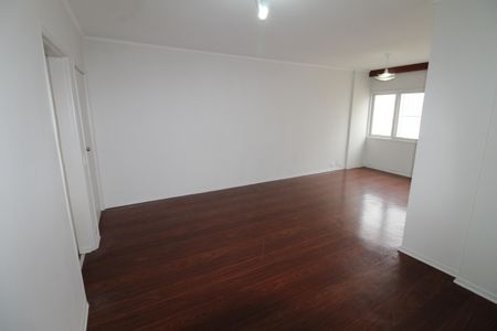 Apartamento para alugar com 104m², 3 quartos e 1 vagaSala