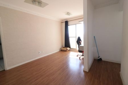 Sala de apartamento à venda com 2 quartos, 61m² em Jaguaribe, Osasco