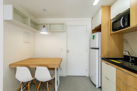 Apartamento para alugar com 37m², 2 quartos e sem vaga Apartamento para alugar com 37m², 2 quartos e sem vagaStudio