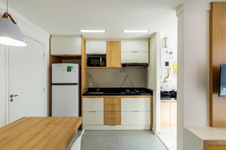 Apartamento para alugar com 37m², 2 quartos e sem vaga Apartamento para alugar com 37m², 2 quartos e sem vagaStudio