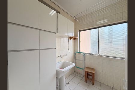 Apartamento à venda com 114m², 3 quartos e 1 vagaÁrea de Serviço