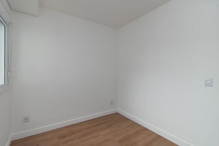 Quarto 1 de apartamento para alugar com 3 quartos, 75m² em Menino Deus, Porto Alegre