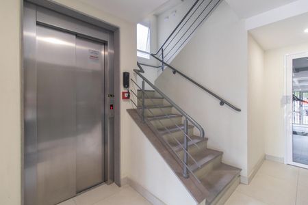 Apartamento para alugar com 75m², 3 quartos e 1 vaga Apartamento para alugar com 75m², 3 quartos e 1 vagaElevador