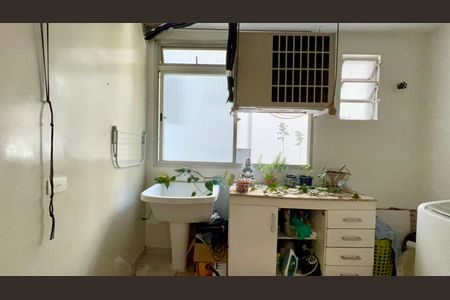 Apartamento à venda com 95m², 2 quartos e sem vagaÁrea de Serviço