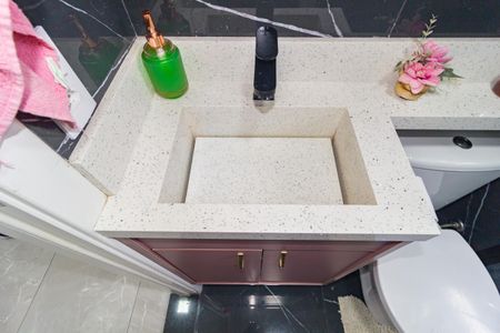 Apartamento à venda com 40m², 2 quartos e sem vaga Apartamento à venda com 40m², 2 quartos e sem vagaDetalhe - Banheiro