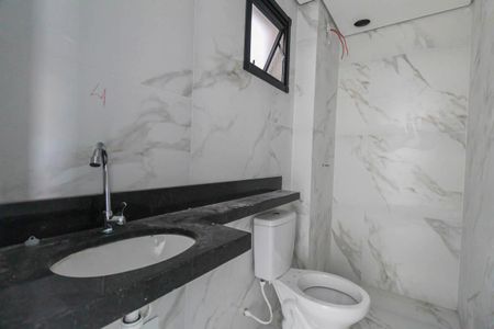 Apartamento à venda com 48m², 2 quartos e sem vaga Apartamento à venda com 48m², 2 quartos e sem vagaBanheiro