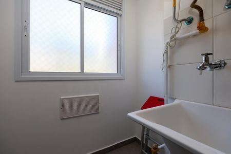 Apartamento à venda com 35m², 2 quartos e 1 vaga Apartamento à venda com 35m², 2 quartos e 1 vagaÁrea de Serviço