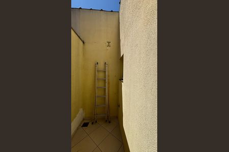 Casa à venda com 126m², 3 quartos e 2 vagas Casa à venda com 126m², 3 quartos e 2 vagasQuarto 2 Varanda