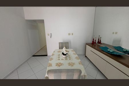Casa à venda com 126m², 3 quartos e 2 vagas Casa à venda com 126m², 3 quartos e 2 vagasCozinha