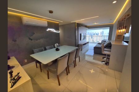 Apartamento à venda com 91m², 3 quartos e 2 vagasSala