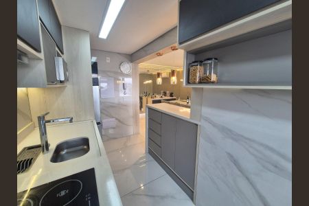 Apartamento à venda com 91m², 3 quartos e 2 vagasCozinha